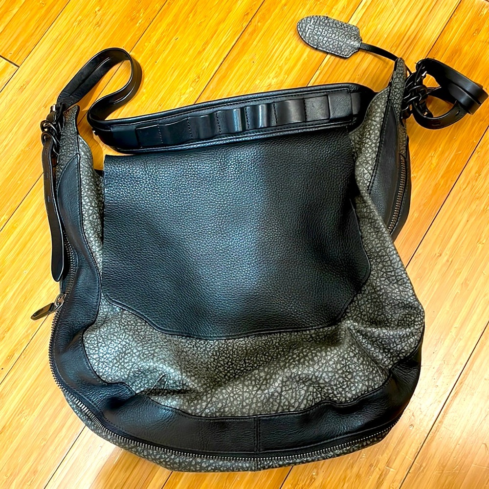 Rag&Bone two tone messenger bag- RARE!! Bought at sample sale (true sample)